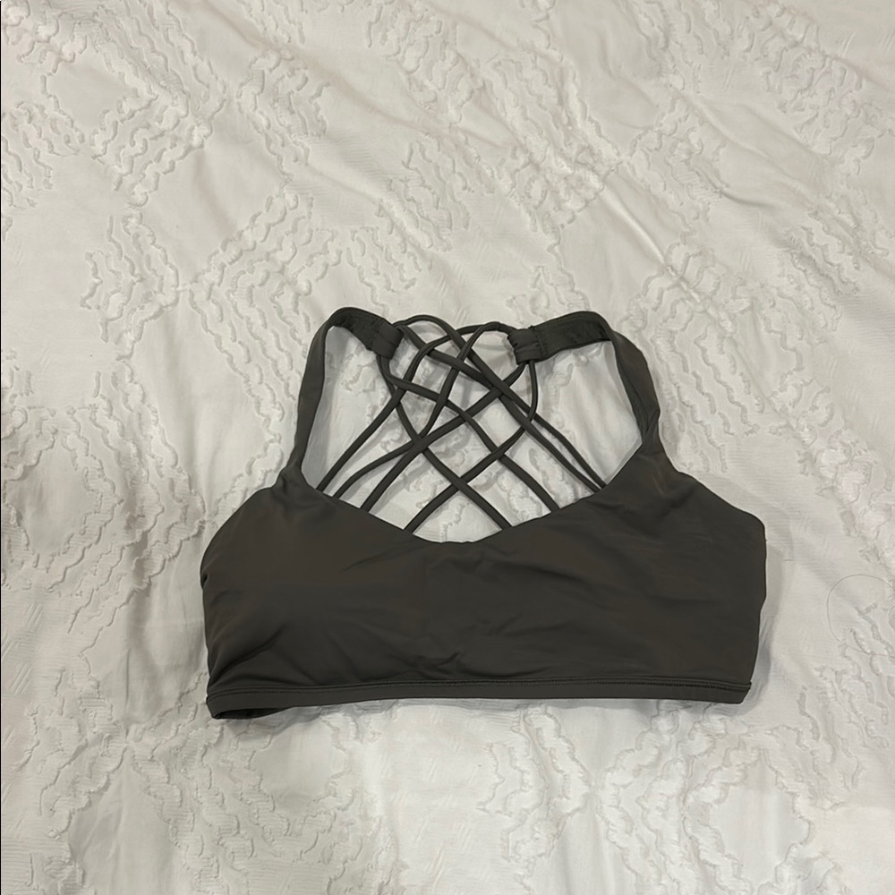 Lululemon free to be bra in army green